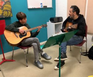 Guitar lesson with Dave Manley